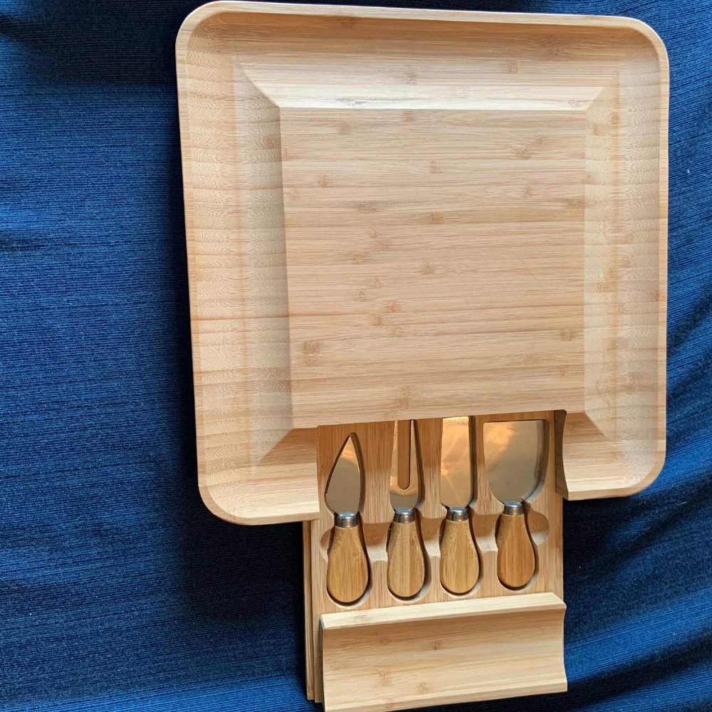 Bamboo Cheese Board & Knife set {NWOT}